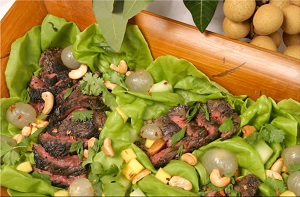 Credit: © Ian Maguire UF/IFAS/TREC Longan and Steak Salad