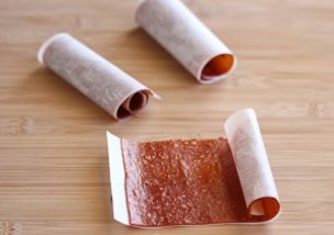 Credit: Kirbie's Cravings, http://kirbiecravings.com/2012/12/homemade-fruit-leather.html The fruit, especially the skin, can be made into fruit leather